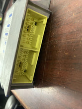 Load image into Gallery viewer, HONDA INSIGHT AIRBAG CONTROL MODULE P/N 77960TM8A011M2 (P)