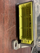 Load image into Gallery viewer, LEXUS ES350 AIRBAG CONTROL MODULE P/N 8917033570 (P)