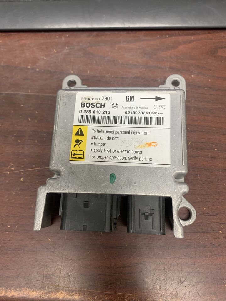 PONTIAC G8 AIRBAG CONTROL MOUDULE P/N 92218790 (P)