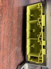 Load image into Gallery viewer, MAZDA CX7 AIRBAG CONTROL MODULE P/N EH4457K30 (P)