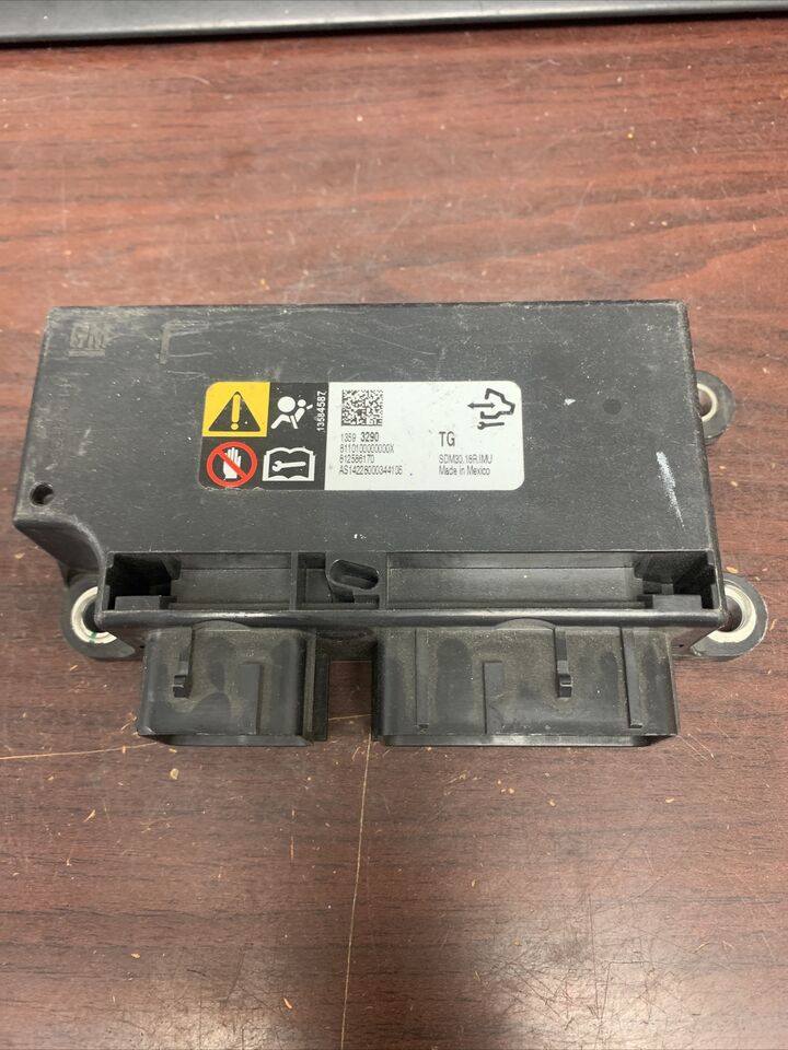 CHEVROLET MALIBU, SONIC & BUICK REGAL AIRBAG CONTROL MODULE P/N 13593290 (P)