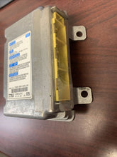 Load image into Gallery viewer, HONDA ACCORD AIRBAG CONTROL MODULE P/N 77960SDNC042M1 (P)
