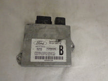 Load image into Gallery viewer, Ford Explorer Airbag Module 4L2414B321BC (P)
