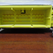 Load image into Gallery viewer, Toyota Camry Airbag Control Module 8917006770 (P)