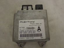 Load image into Gallery viewer, Ford F-350 Airbag Module 8C3414B321AB (P)