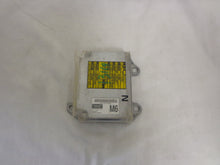 Load image into Gallery viewer, Toyota Sienna Airbag Module P/N 8917008080 (P)