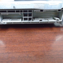 Load image into Gallery viewer, Bmw Airbag Control Module 0285010070 (P)