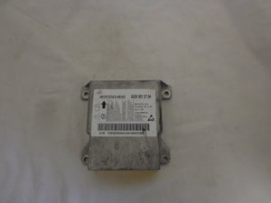 Mercedes Benz C-350 Airbag Module A2049012704 (P)