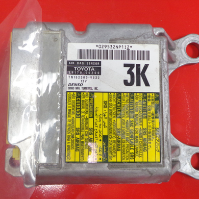 Toyota Camry Airbag Control Module P/N 8917006200 (P)