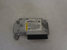 Load image into Gallery viewer, Chevrolet Aveo Airbag Module P/N 96808107 (P)