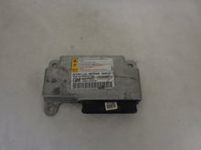 Load image into Gallery viewer, Chevrolet Cobalt Airbag Module P/N 22729011 (P)