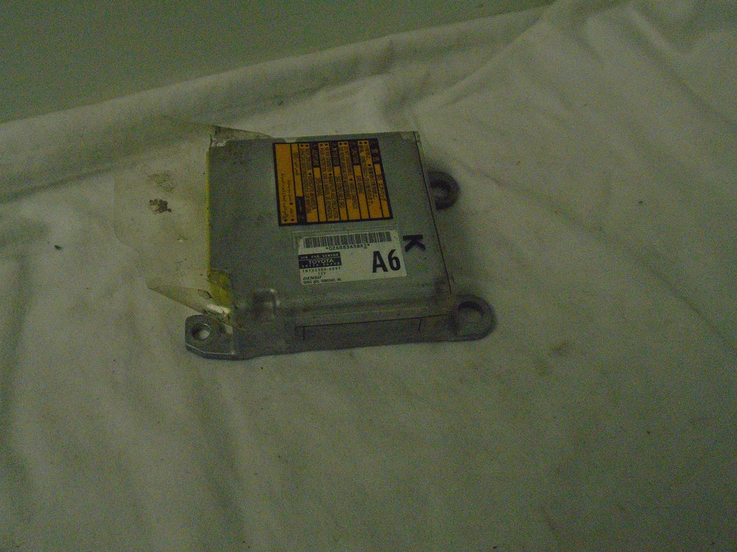 Toyota Solara Airbag Module P/N 8917006240 (P)