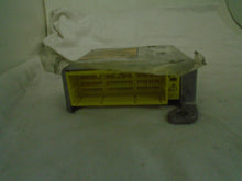 Load image into Gallery viewer, Toyota Solara Airbag Module P/N 8917006240 (P)