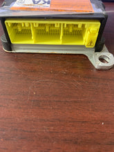 Load image into Gallery viewer, Nissan Versa Airbag Control Module P/N 988209KA0A (P)