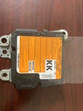 Load image into Gallery viewer, NISSAN VERSA AIRBAG MODULE P/N 98820 9KK0A (P)