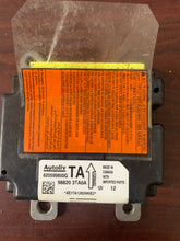 Load image into Gallery viewer, Nissan Altima AIRBAG CONTROL MODULE P/N 988203TA0A (P)