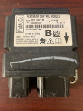 Load image into Gallery viewer, Ford Fusion Airbag Module P/N DS7T-14B321-BB (P)