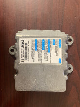 Load image into Gallery viewer, HONDA FIT AIRBAG CONTROL MODULE  PN: 77960-T5A-A212-M1 (P)