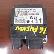Load image into Gallery viewer, Ford Fusion Airbag Control Module PN: ES7T 14B321 AA (P)